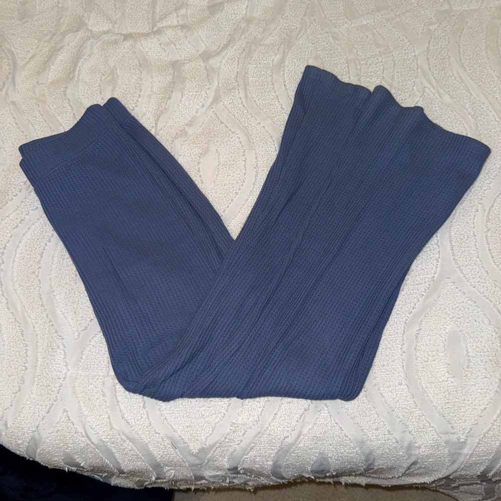 Aerie Slate Blue Waffle Knit Flare Legging Pants Size M